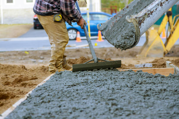 Best Concrete sidewalk installation  in Byron, GA